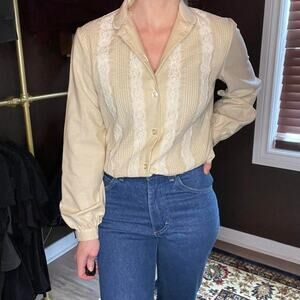 Amazing vintage lace button up
